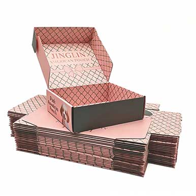 Corrugated mailer boxes for shipping