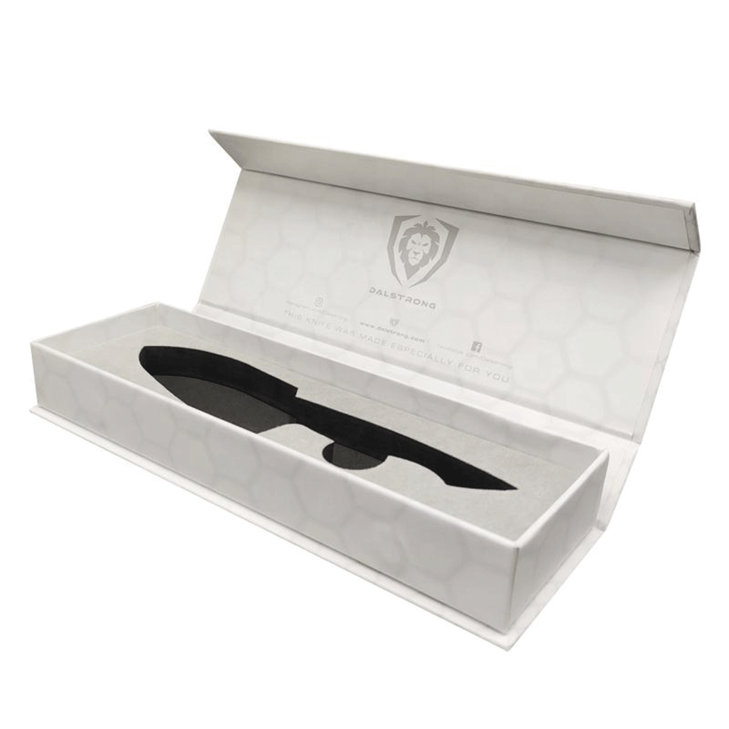 Magnetic box with tailored EVA insert – also a magnetic flap box for secure closure
