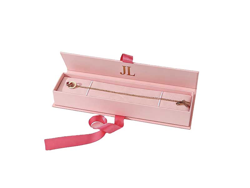 Custom flocking insert for luxury packaging accessories