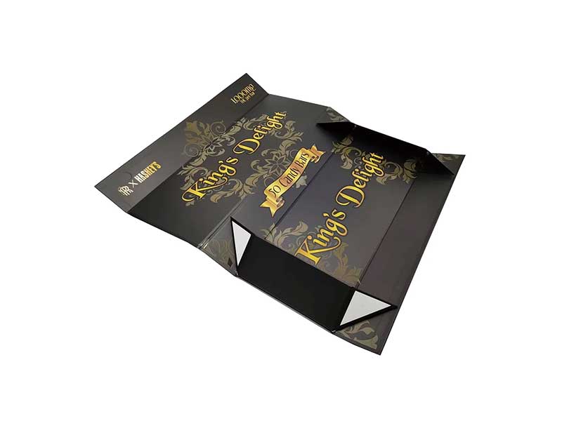 Custom folding boxes for candle packaging with custom insert