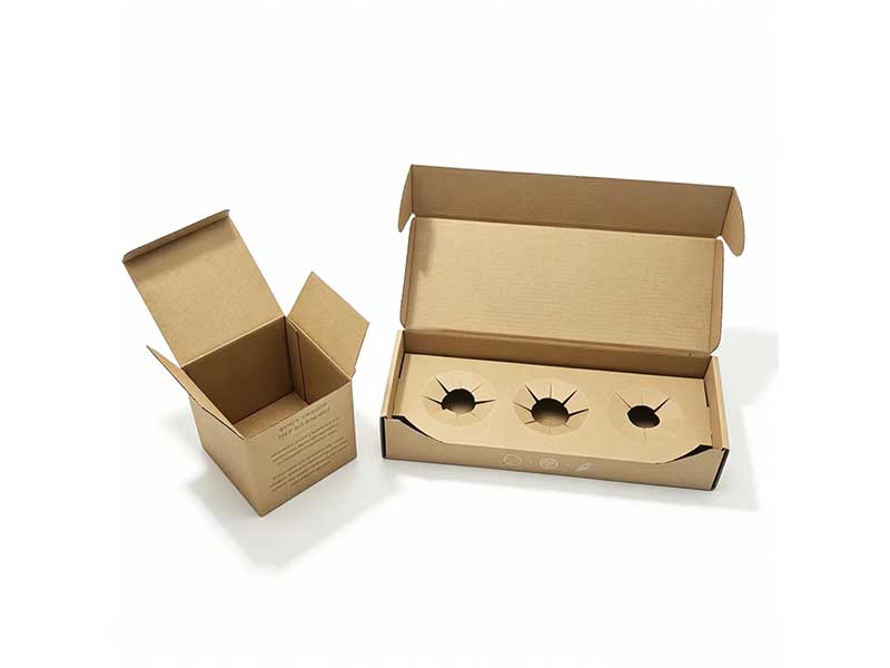 Custom kraft shipping E-Commerce Boxes with paper insert