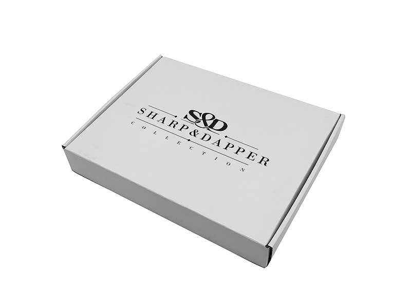 Custom logo shipping boxes for cosmetic products with corrugated protection