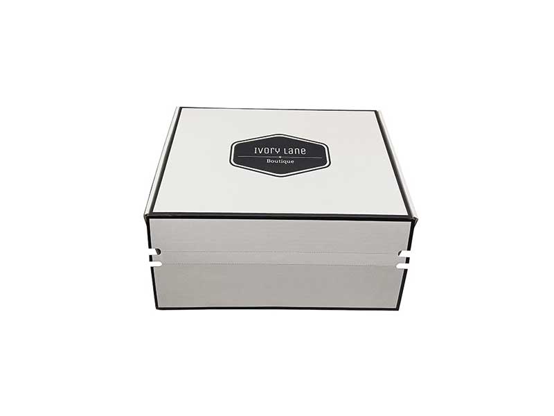 Custom logo tear strip shipping boxes – branded corrugated packaging