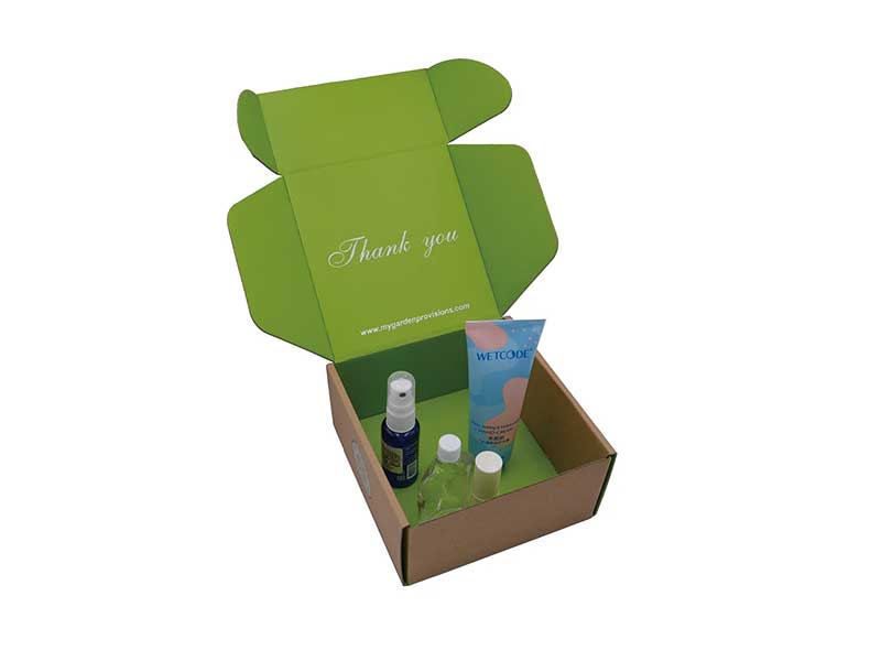Custom E-Commerce Boxes with inside printing for online brands