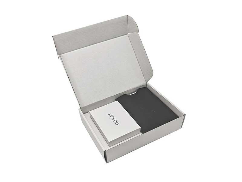 Logistics packaging