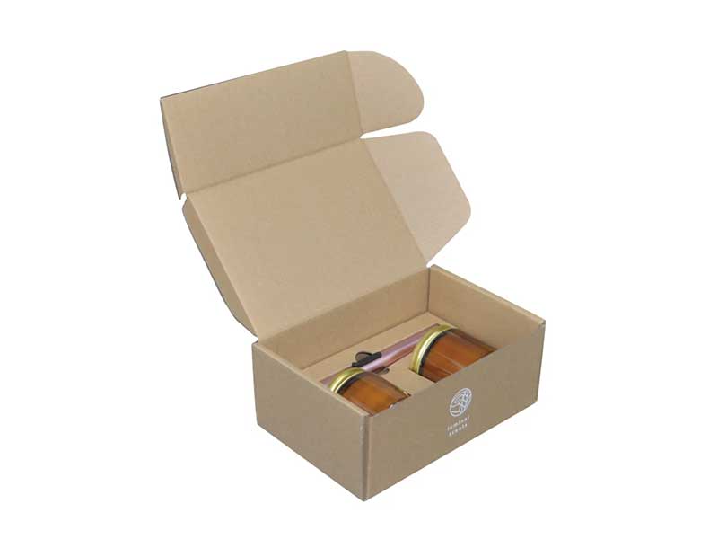 Custom mailer E-Commerce Boxes with custom insert