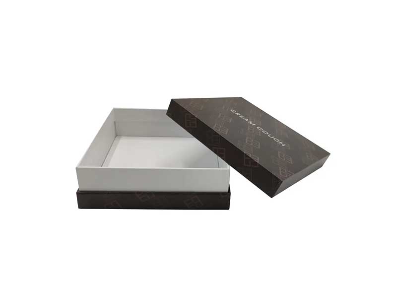 Custom printed lid and base custom candle boxes with gold foil