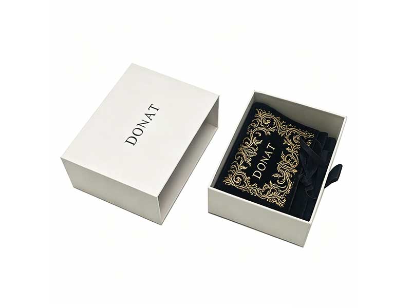 Luxury gifts packaging