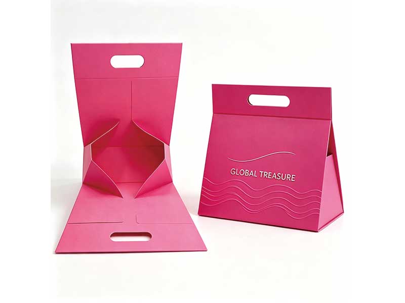 Magnetic folding bags for gift and premium retail