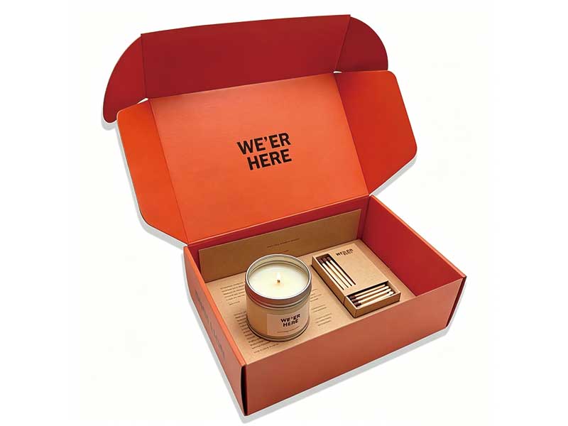 Custom shipping candle boxes with paper insert for candle protection
