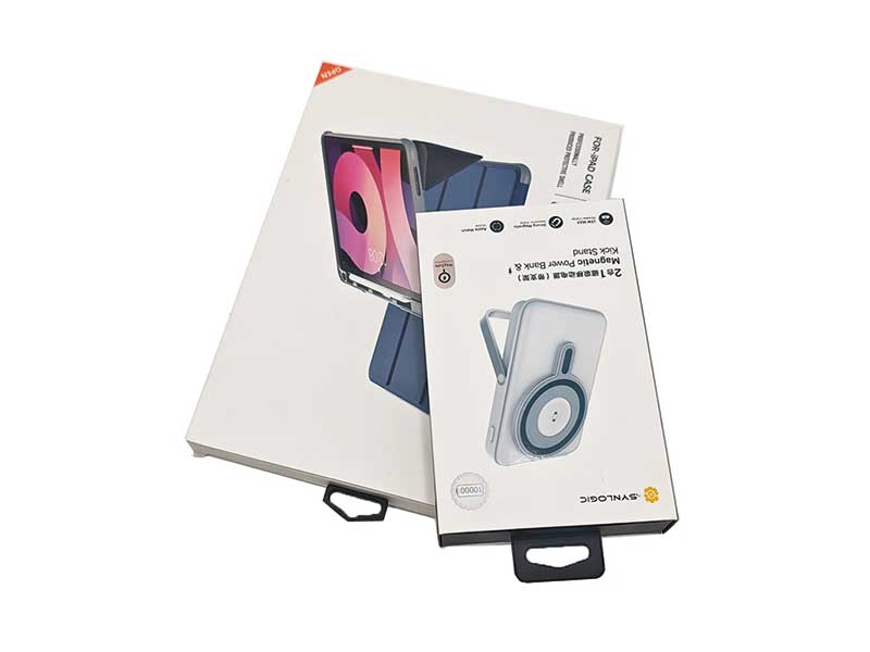 Electronic product packaging boxes with built-in hooks for cable management