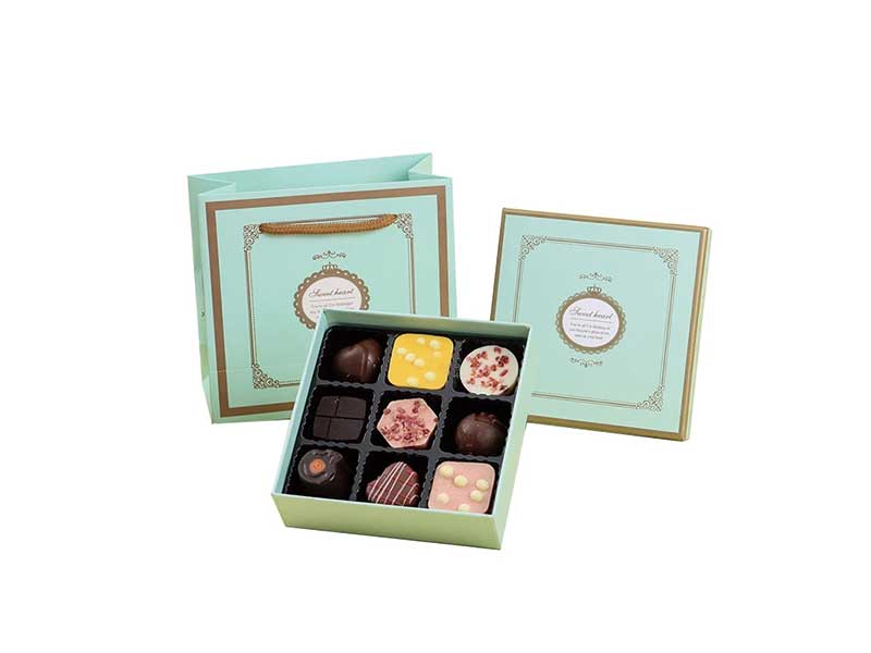 Chocolate packaging with paper insert