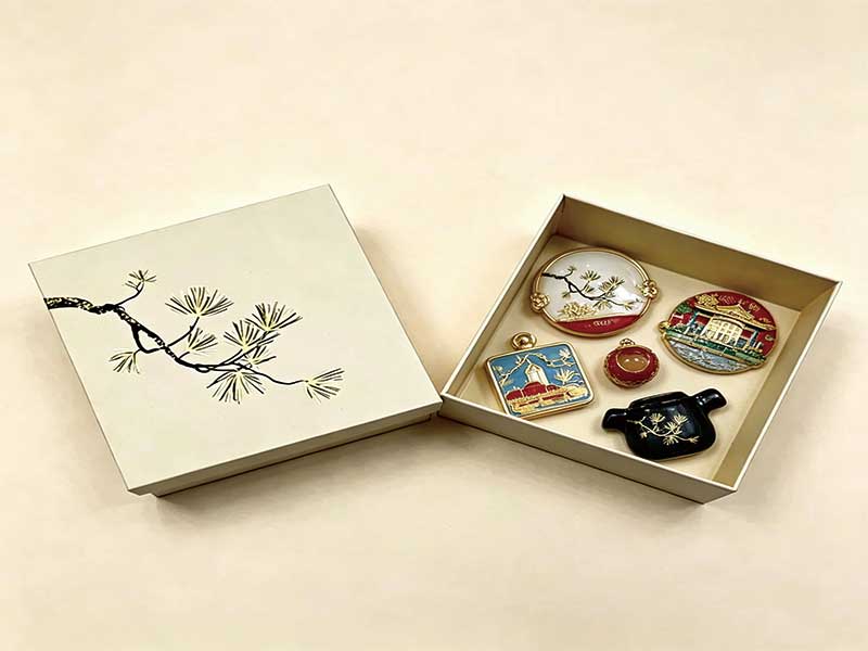 Home decor packaging