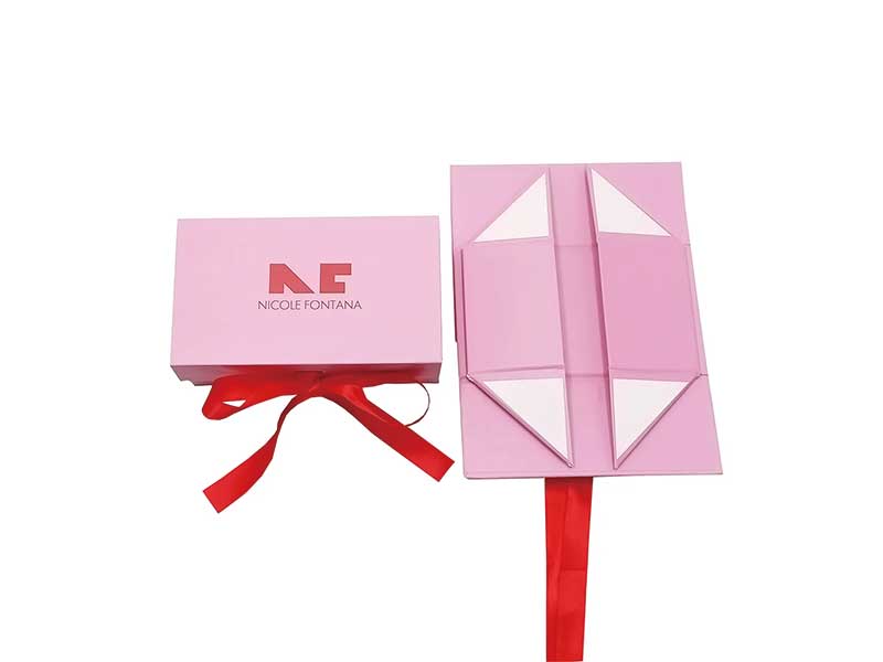 Magnetic paper E-Commerce Boxes with ribbon for online orders