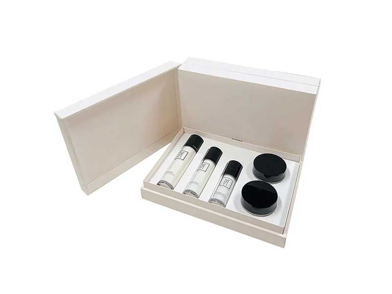 White color lid and base box for perfume with minimalist design
