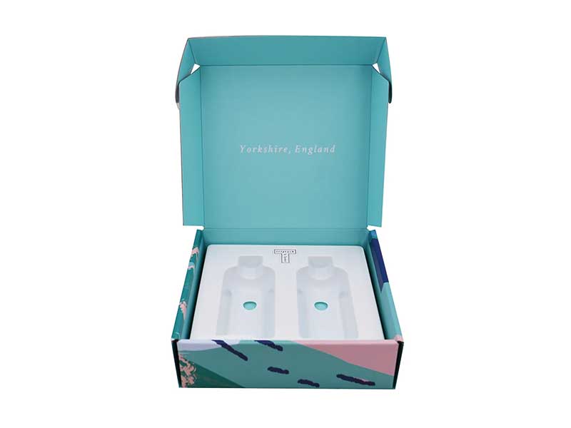 Eco-friendly custom mailer box with plastic insert – personalized mailer boxes